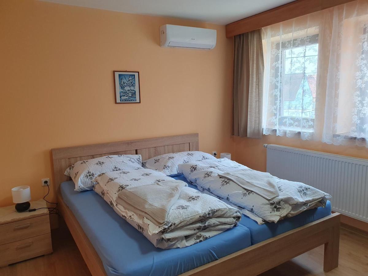 Pension Zeleny Strom Mikulov Exterior photo